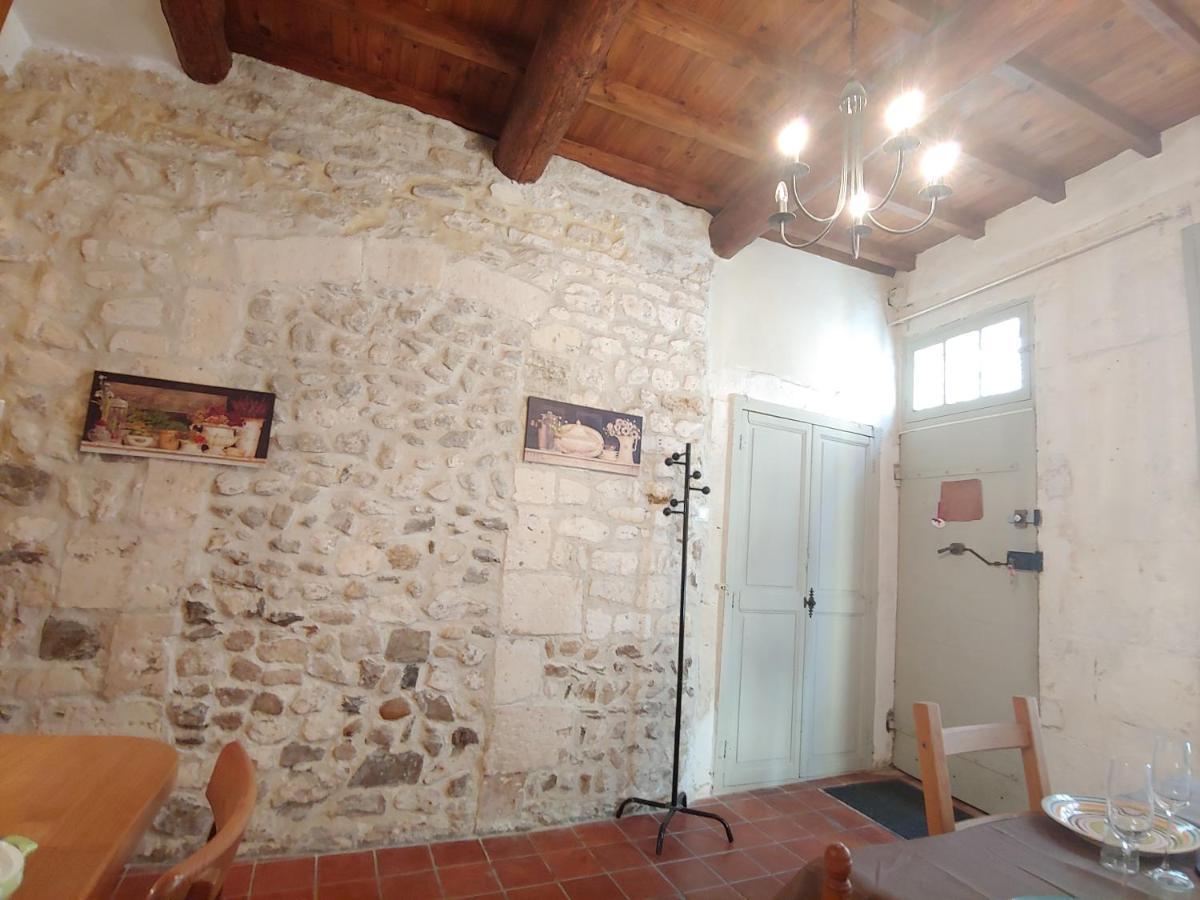 Charmante maison arlésienne à l'ombre des Arènes, de 2 à 5p Esterno foto